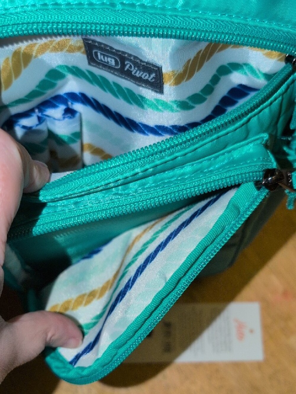 Lug Pivot Oasis Teal Crossbody Sling Bag with Water Bottle Holder - Picture 9 of 9
